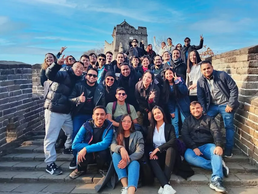 Beijing: Mutianyu Great Wall Bus Tours with Options